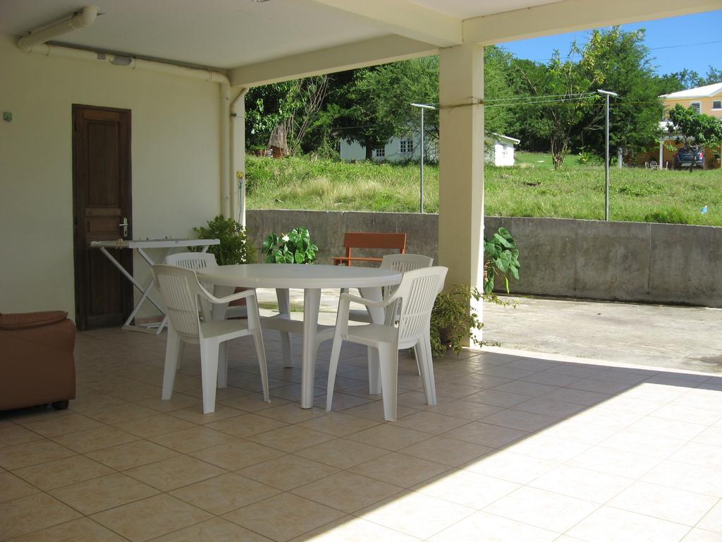 Cap Soleil Vila Sainte-Anne Exterior foto